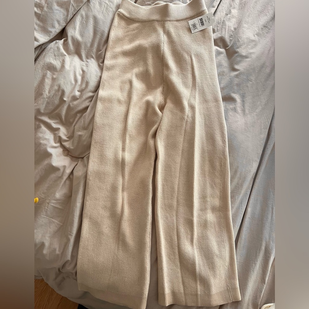 NWT Beige knit pants